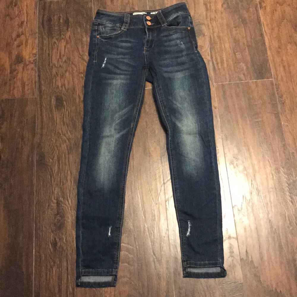 Woman’s jeans 3